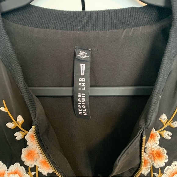 SOLD Divided Black Embroidered size M Bomber style sweater - Picture 3 of 7